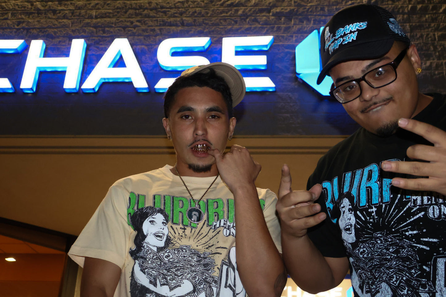 “ITS MONEY ON THE FLO!” Tee