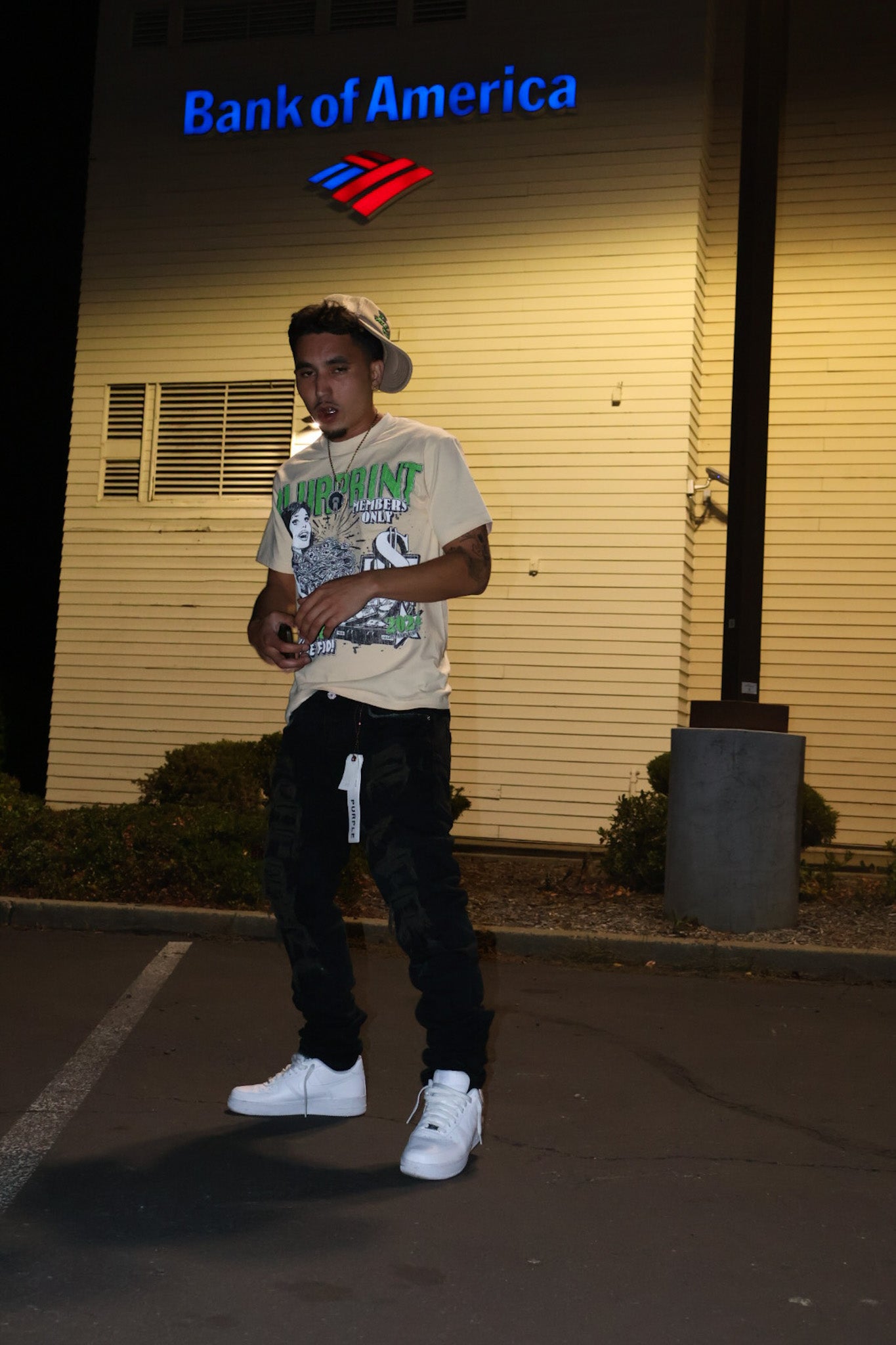 “ITS MONEY ON THE FLO!” Tee